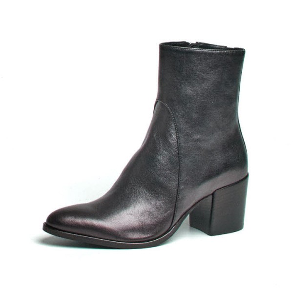 Triver Flight 595-01 FUCIK